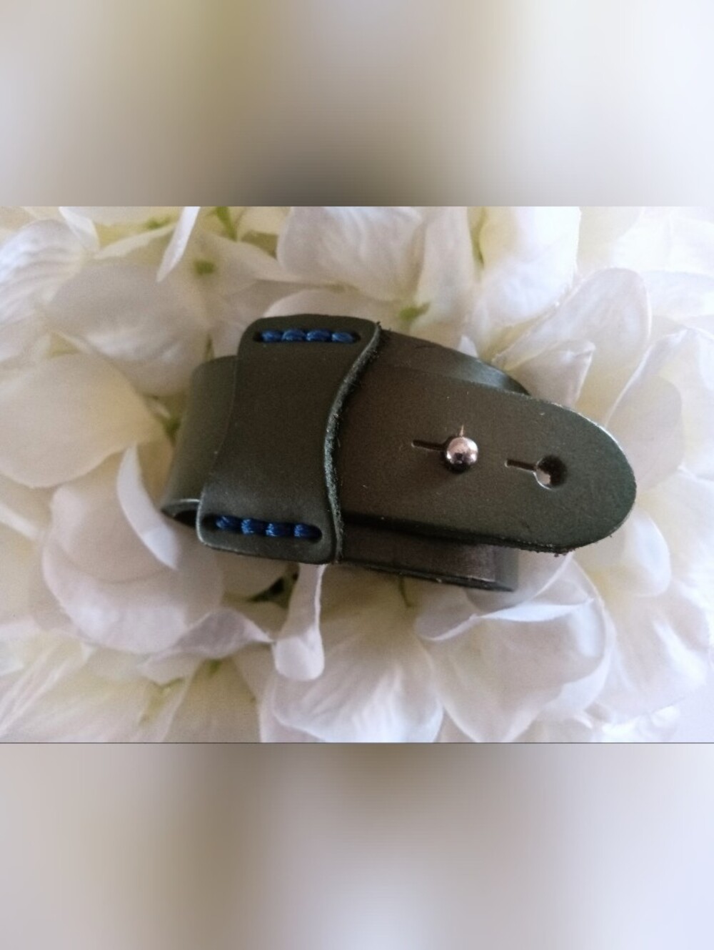 Unisex Forest Green Leather Cuff Bracelet Blue Stitching Metallic Stud Closure - Picture 3 of 7